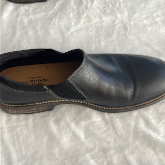 Naot Men's Black Leather Shoes size 10.5 - Picture 6 of 7